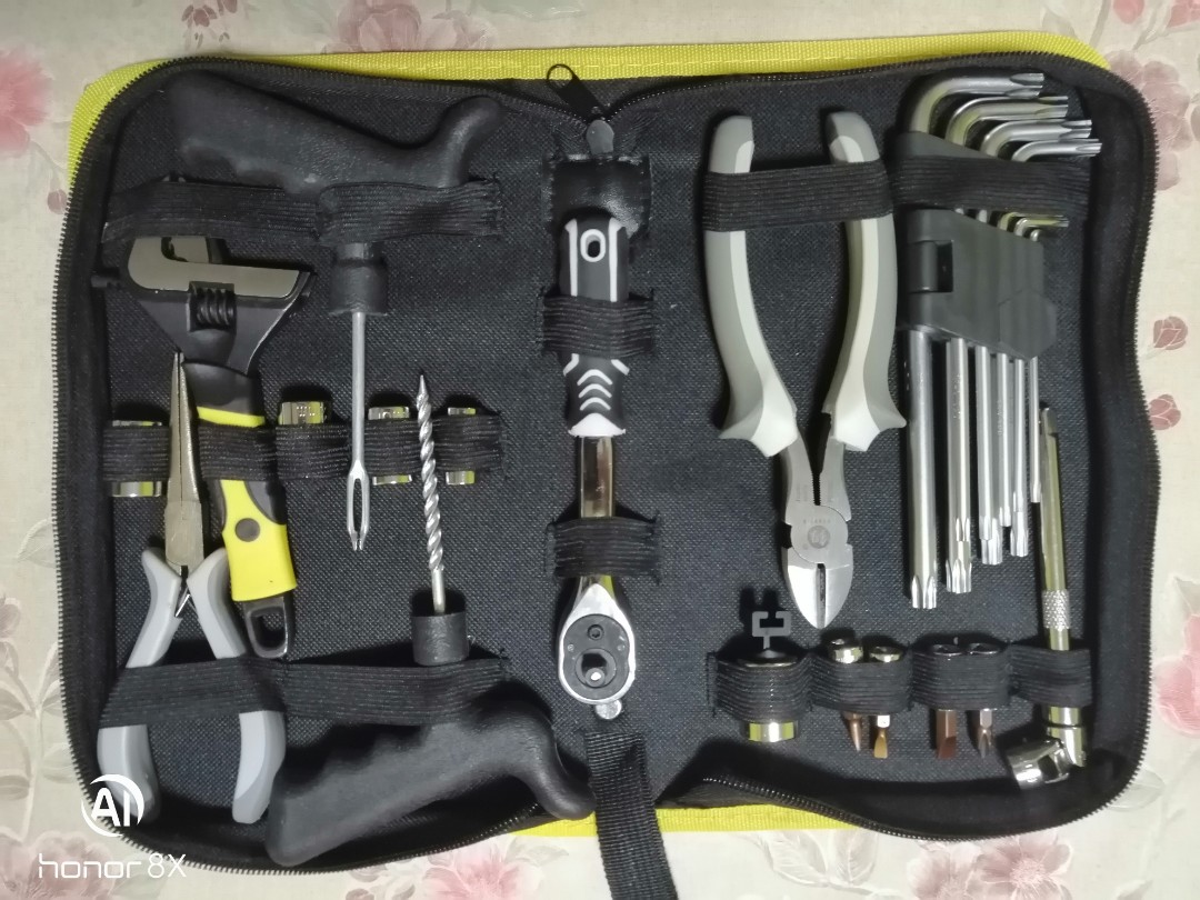 25pcs Essential Emergency Motorcycle tools kit, Motorbikes, Motorbike