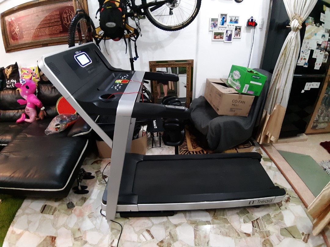 Aibi I tread (treadmill not moving error 1), Sports Equipment, Exercise