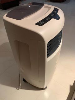 (Category: ) located in . Submitted by vrahulv (Listing ID 1022028603, Image 1). Description: .