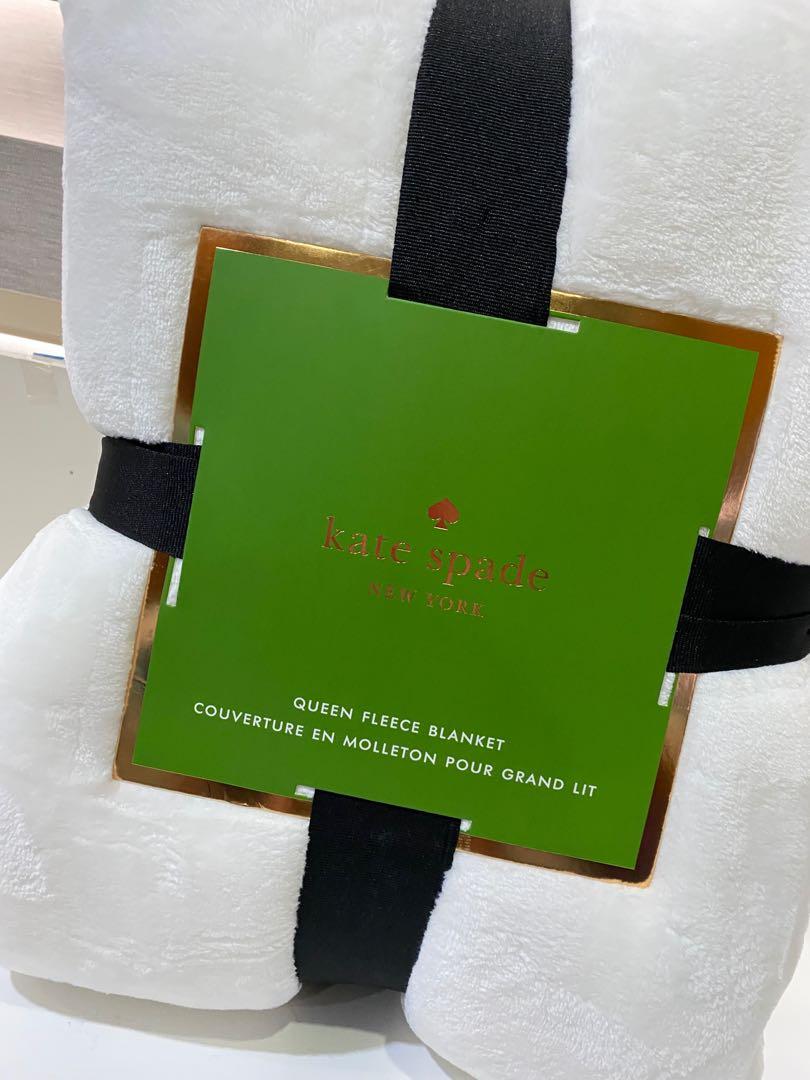 AUTHENTIC] Kate Spade Fleece Blanket (White), Furniture & Home Living,  Cleaning & Homecare Supplies, Cleaning Tools & Supplies on Carousell