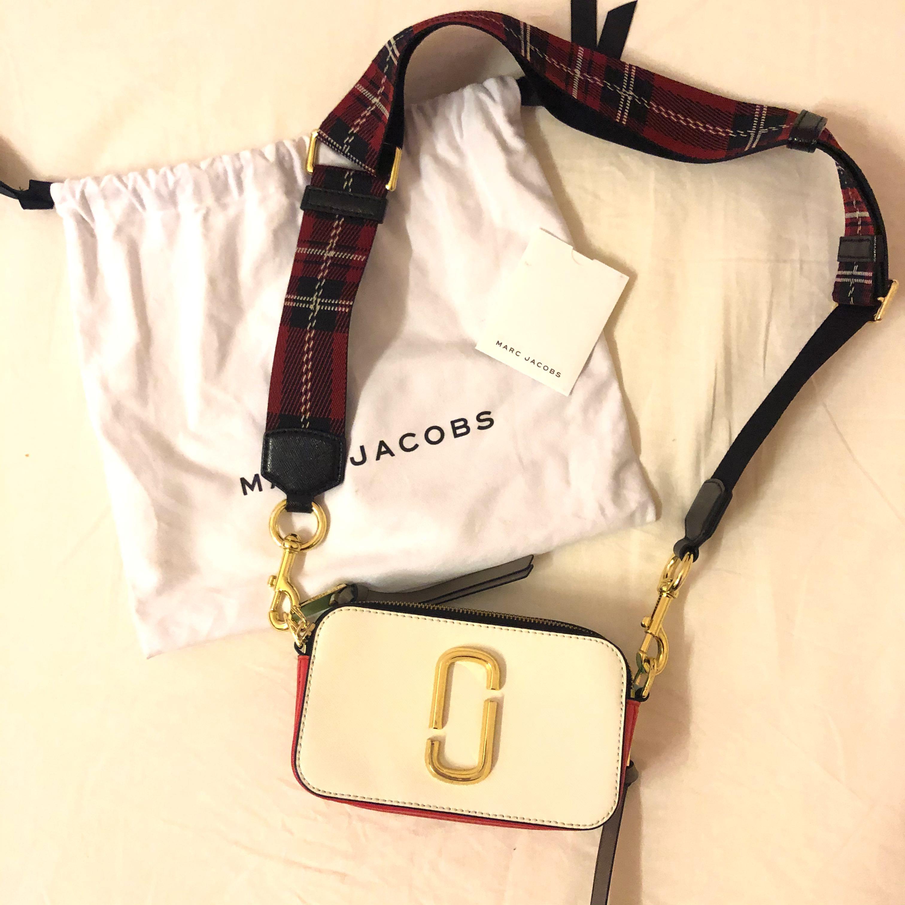 marc jacobs sling bag snapshot