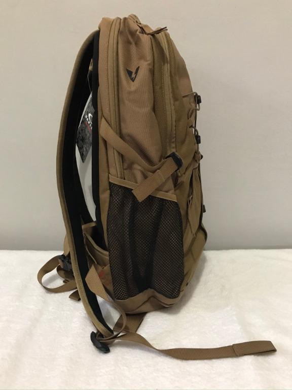 Authentic Oakley SI Vigor 26L Backpack, Men's Fashion, Bags, Backpacks