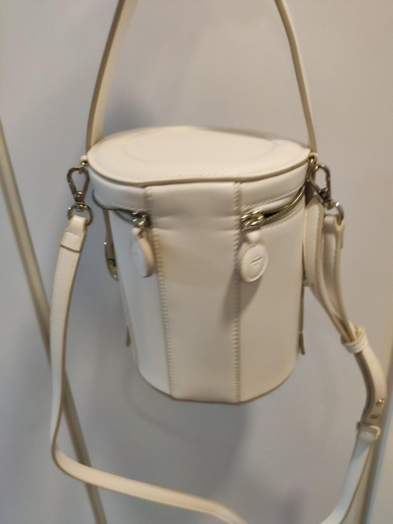 Zalora poppy 2025 bag