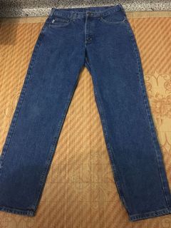 (Category: ) located in . Submitted by adalstore (Listing ID 1022015813, Image 1). Description: .