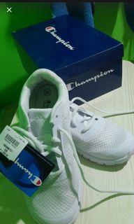 Champion Triple White