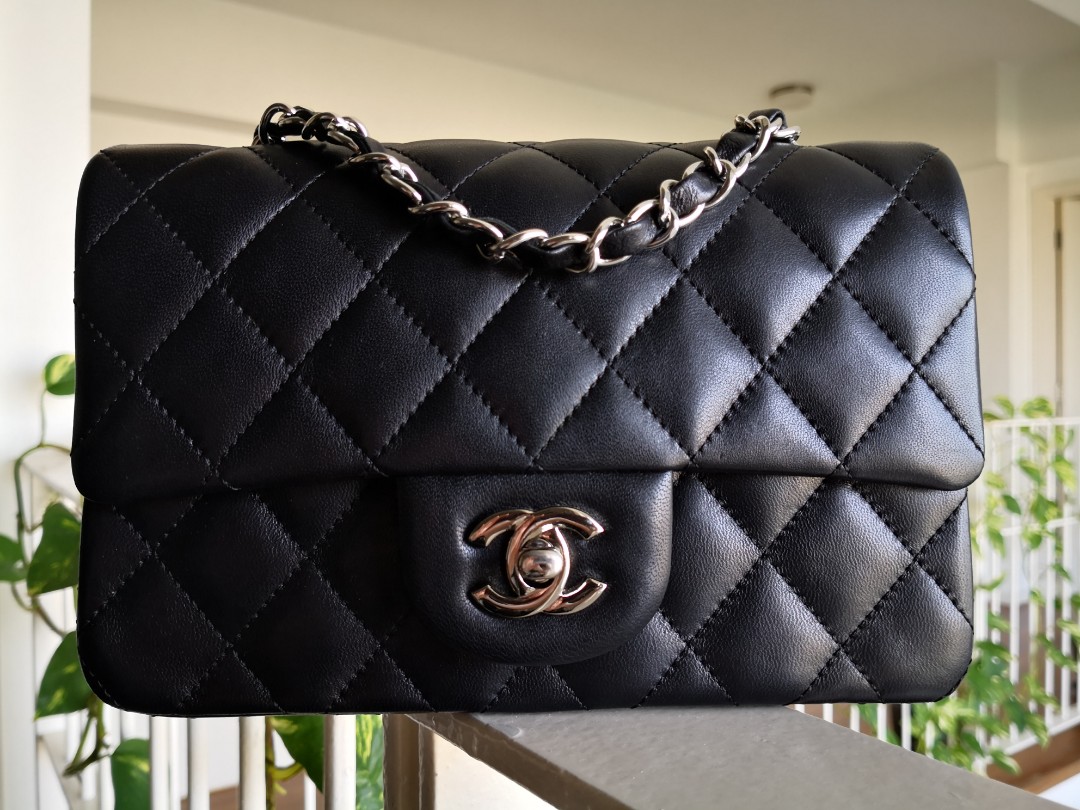 Genuine leather Chanel mini flap bag Replica, Luxury, Bags