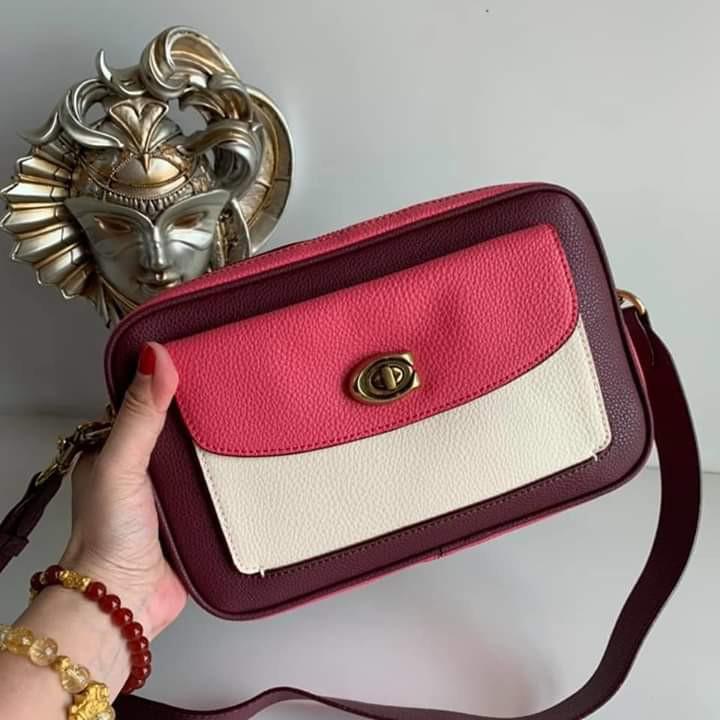 Cassie camera best sale bag in colorblock