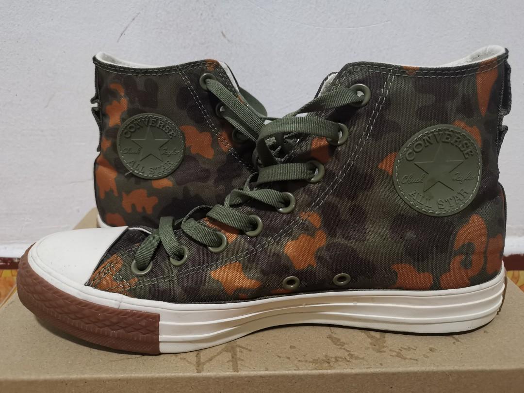 Converse best sale cordura camo