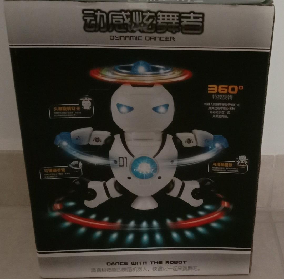 Dancing Robot (Category: Interactive Toys) located in Singapore. Submitted by angelswing (Listing ID 1021835378, Image 2). Description: .