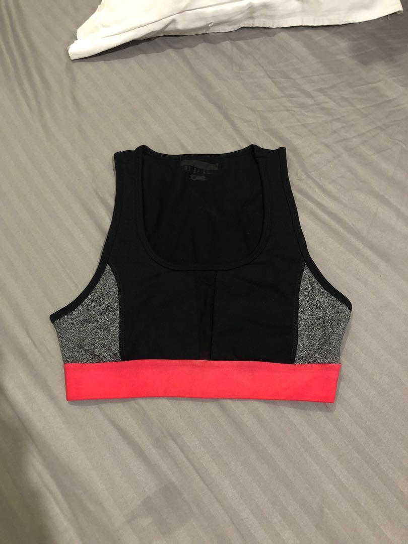 Forever21 Workout Bralette, Women's Fashion, Activewear on Carousell