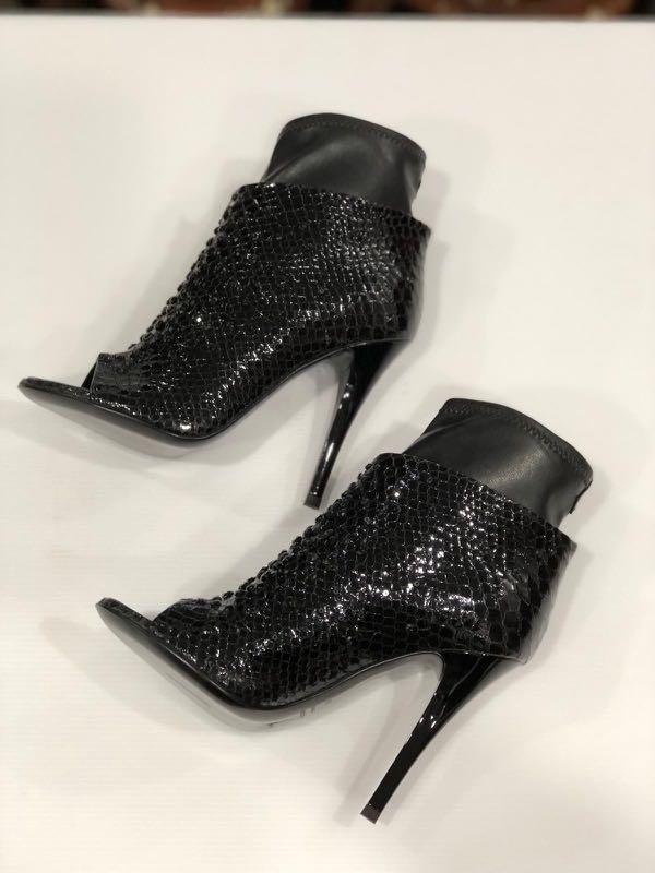 Giuseppe zanotti neoprene thigh boots discount