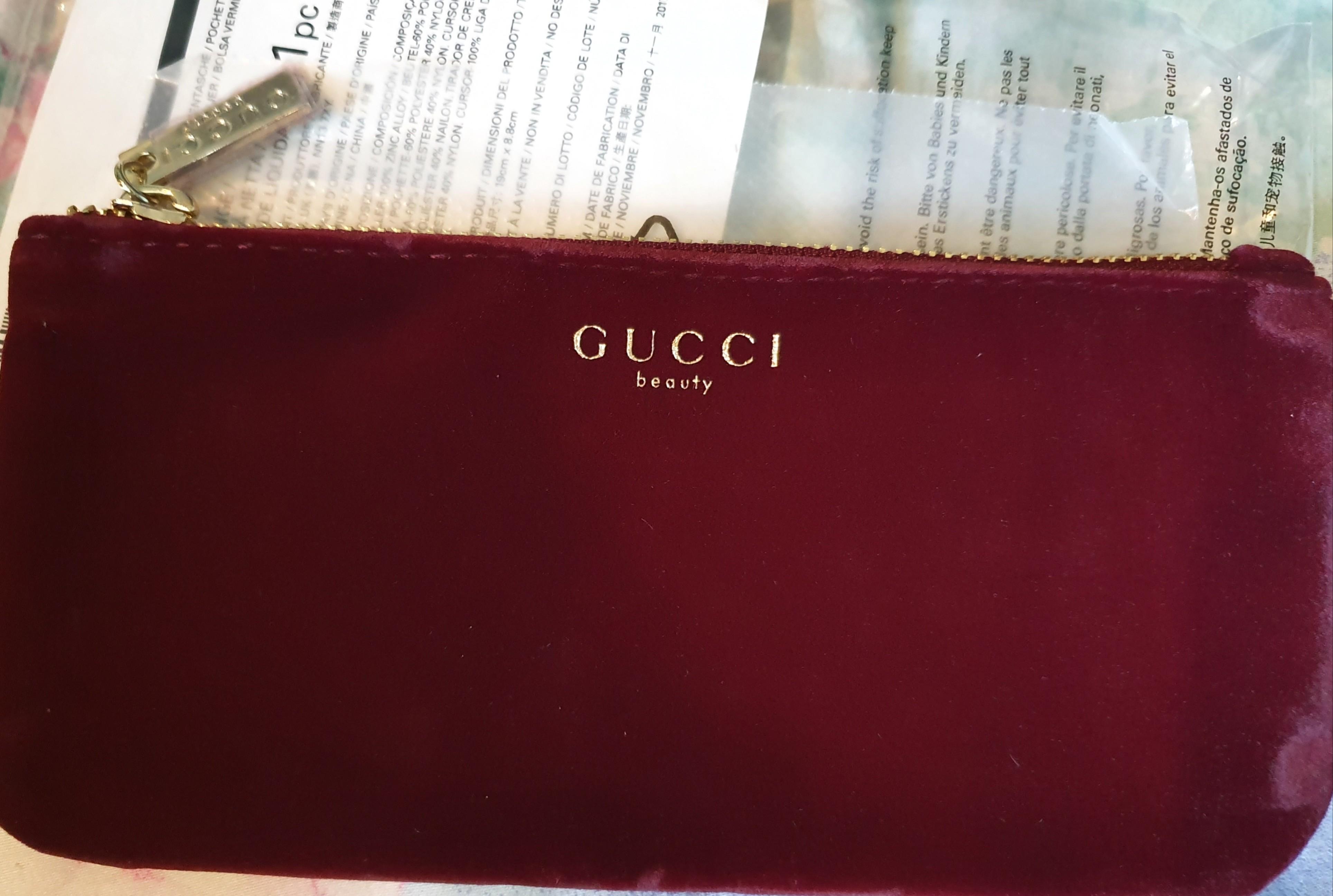 Red gucci makeup bag clearance