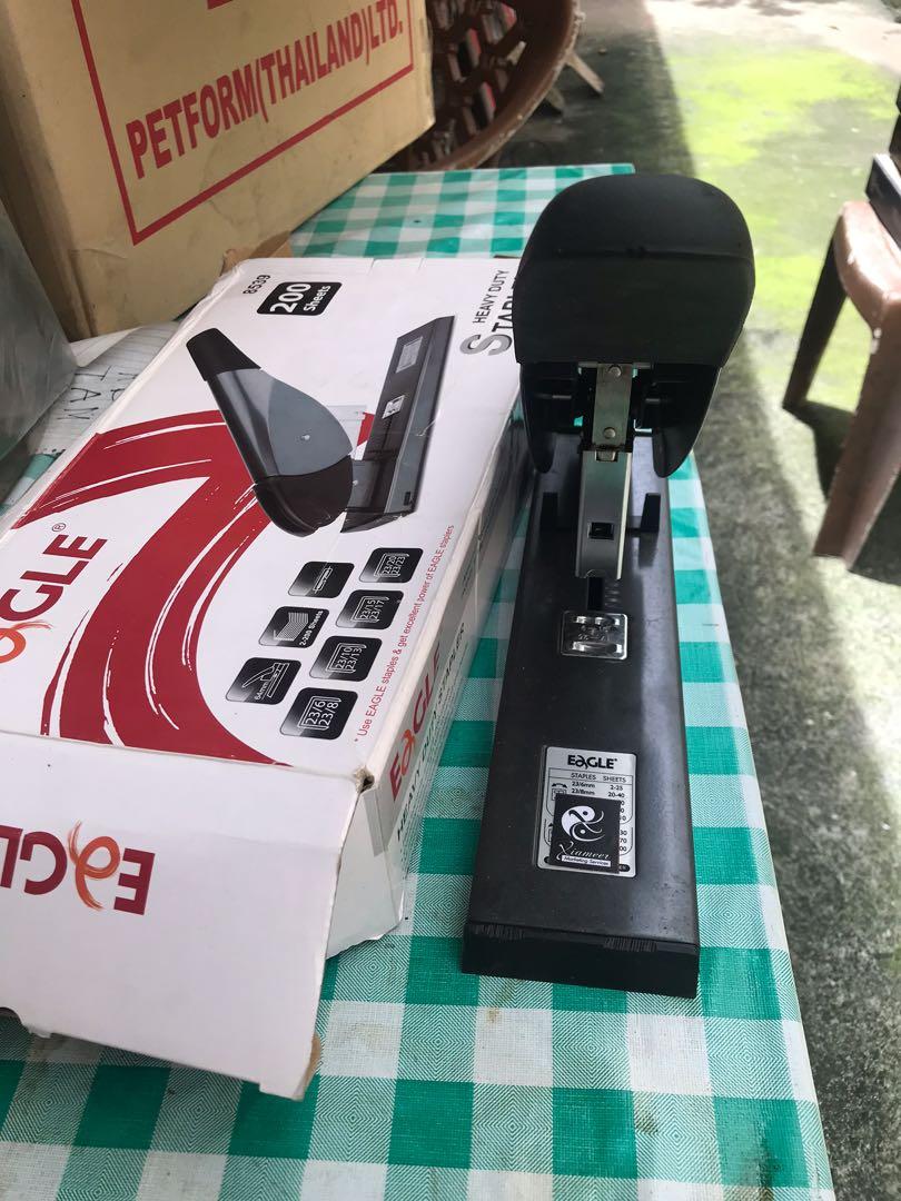 Heavy duty stapler (Eagle), Everything Else, Others on Carousell