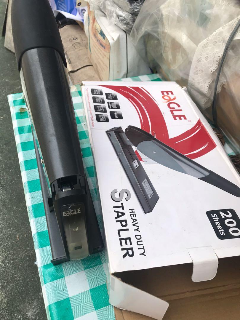 Heavy duty stapler (Eagle), Everything Else, Others on Carousell