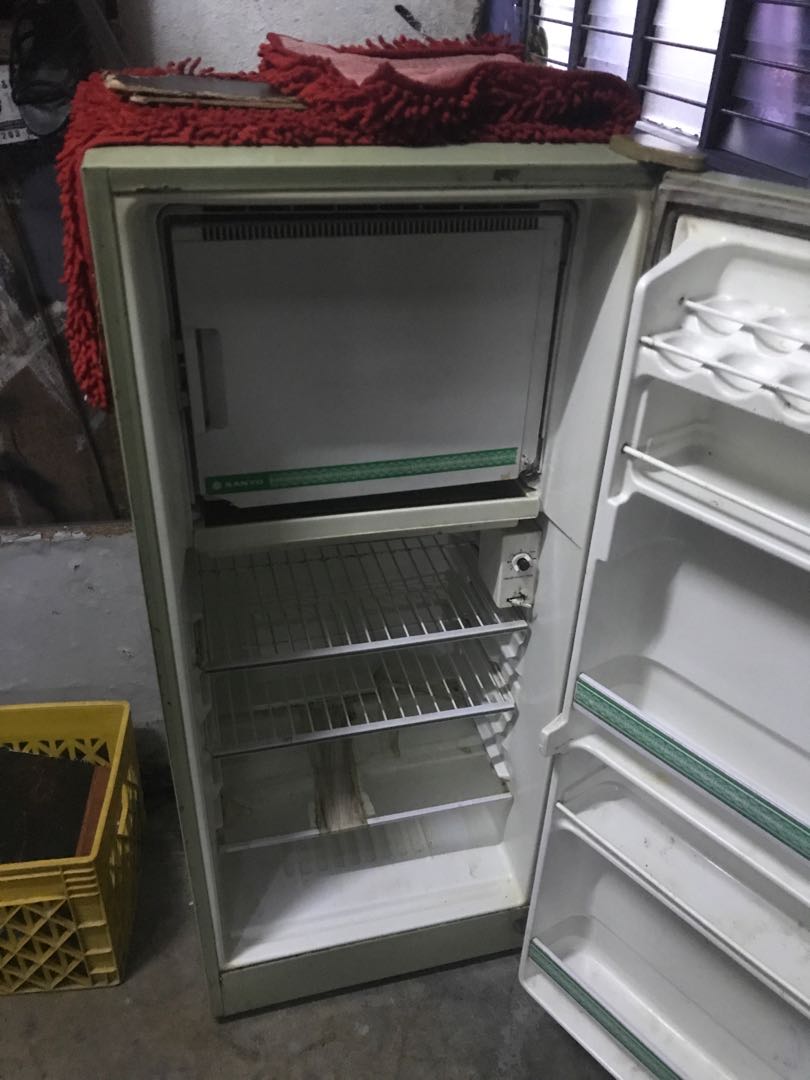 Jual Peti Sejuk Kitchen Appliances On Carousell
