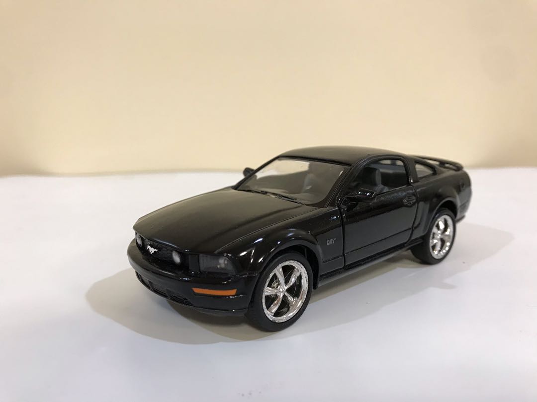 toy mustang