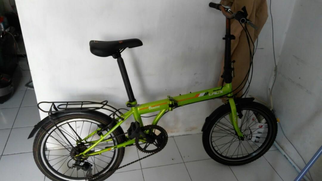  Sepeda Lipat Laux Venice Bersama