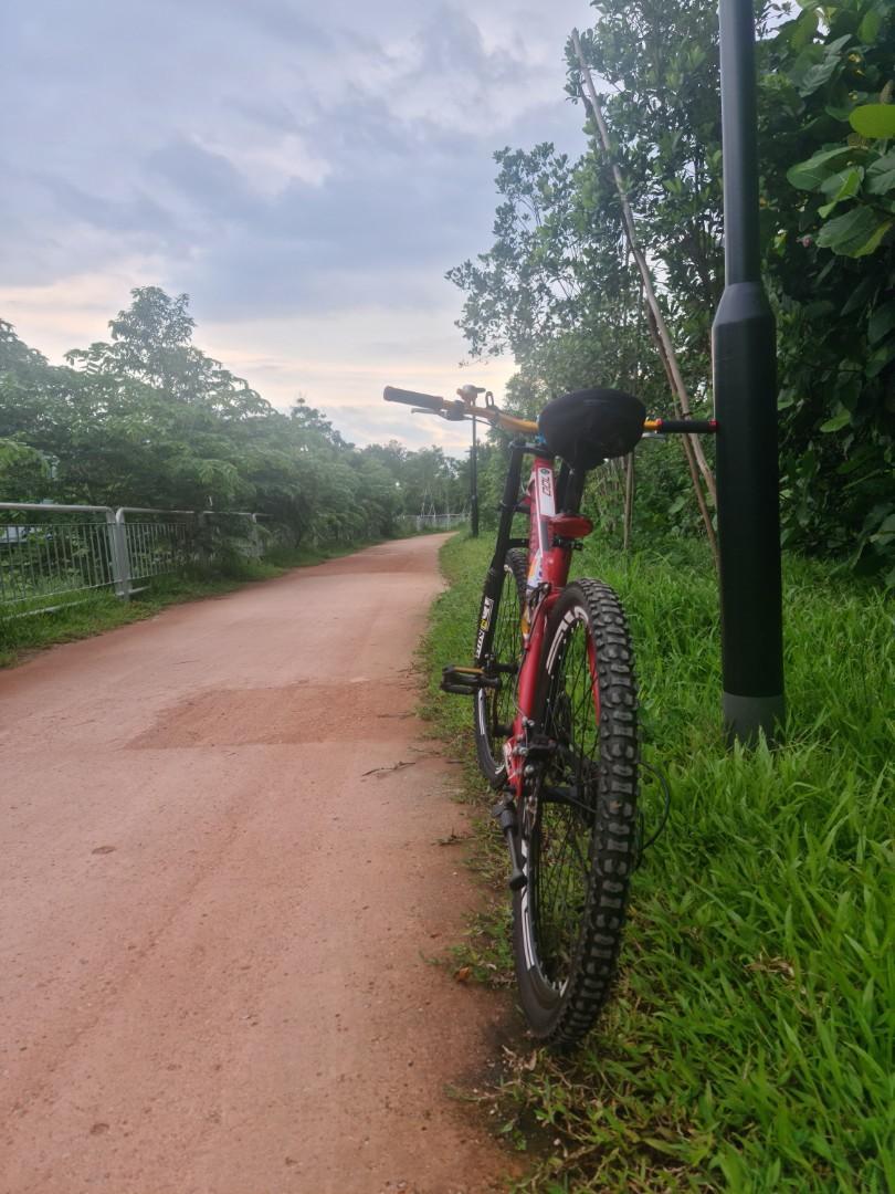 LAUXJACK DOWNHILL MTB Sports Equipment Bicycles Parts Bicycles on Carousell