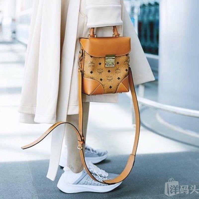 Mcm clearance square bag