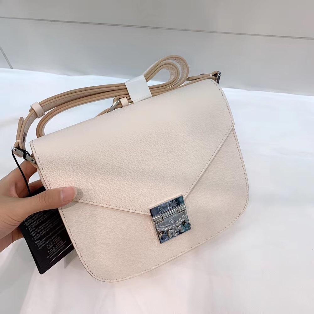 discount messenger bags
