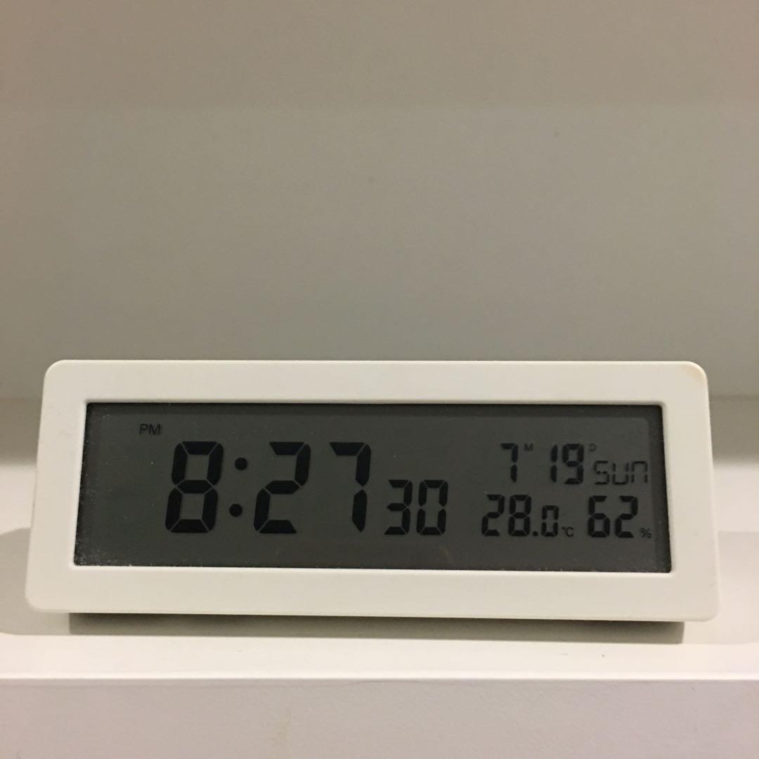 Muji digital clock w/h loud alarm, Furniture & Home Living, Home Decor