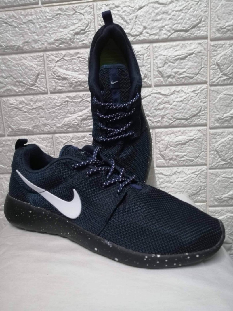 latest roshe run