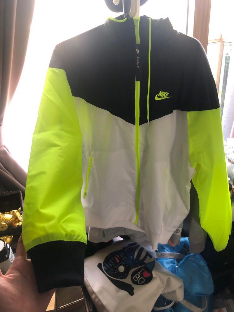 nike streetwear jacket