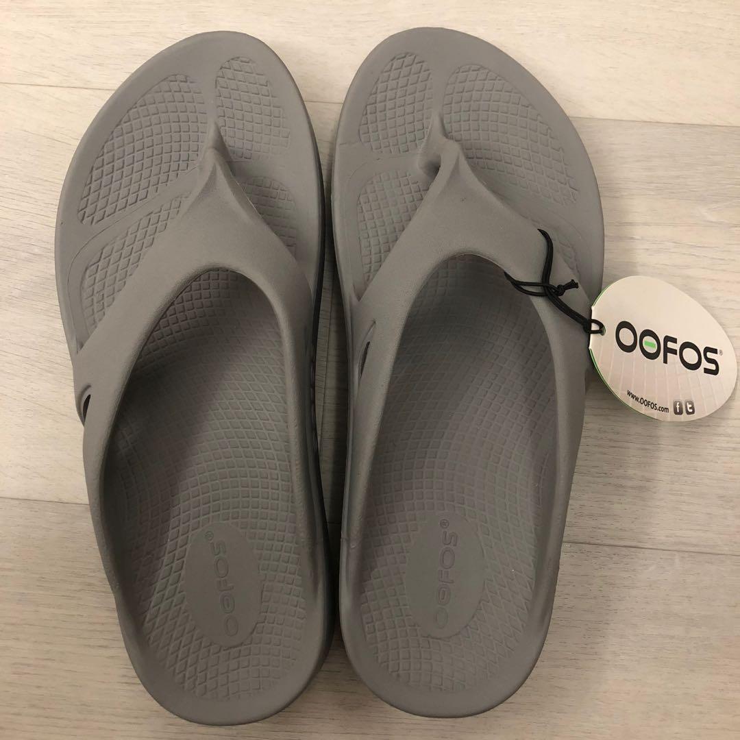 Oofos slippers, Men's Fashion, Footwear, Flipflops and Slides on Carousell