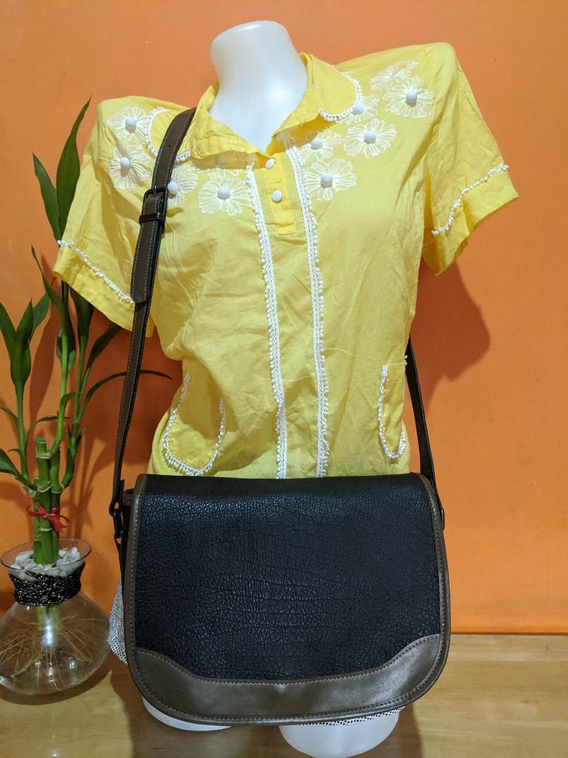 pola sling bag