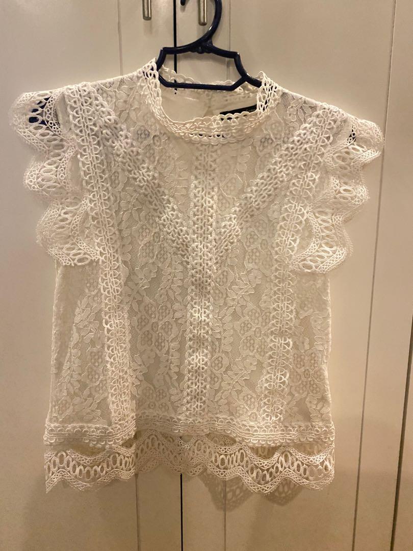 Preloved Forme blouse (Category: Dresses) located in Valenzuela. Submitted by trinity1219 (Listing ID 1022001330, Image 1). Description: .