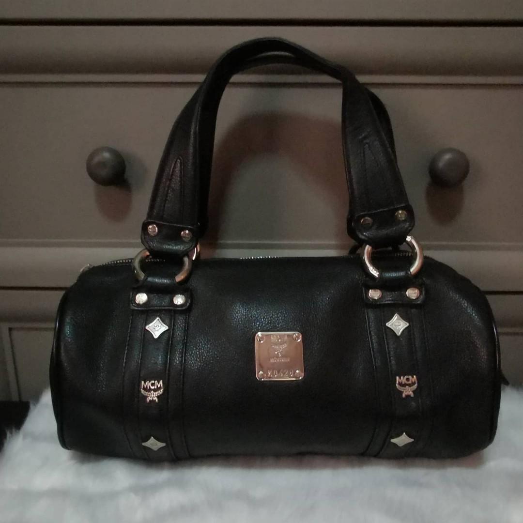 MCM Doctor's Bag, Women's Fashion, Bags & Wallets, Cross-body Bags on  Carousell