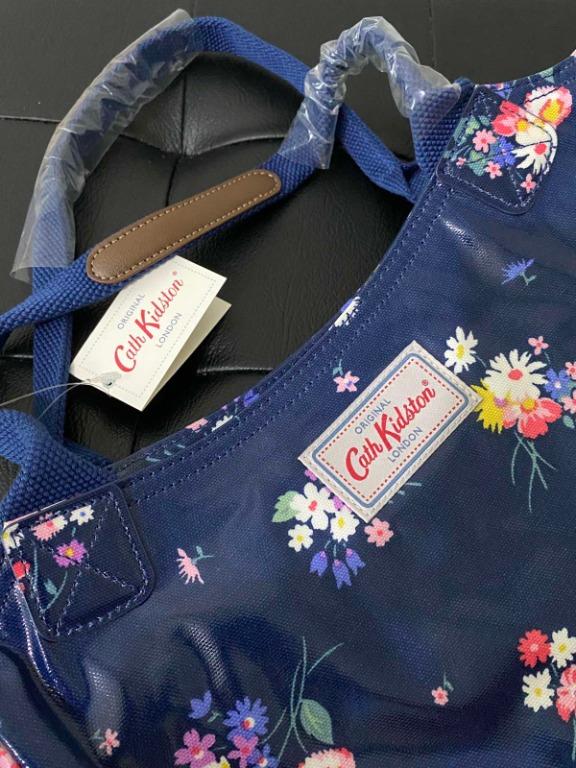 Sale Authentic Cath Kidston Busby Bunch Day Bag Women s Fashion Bags Wallets Purses Pouches on Carousell