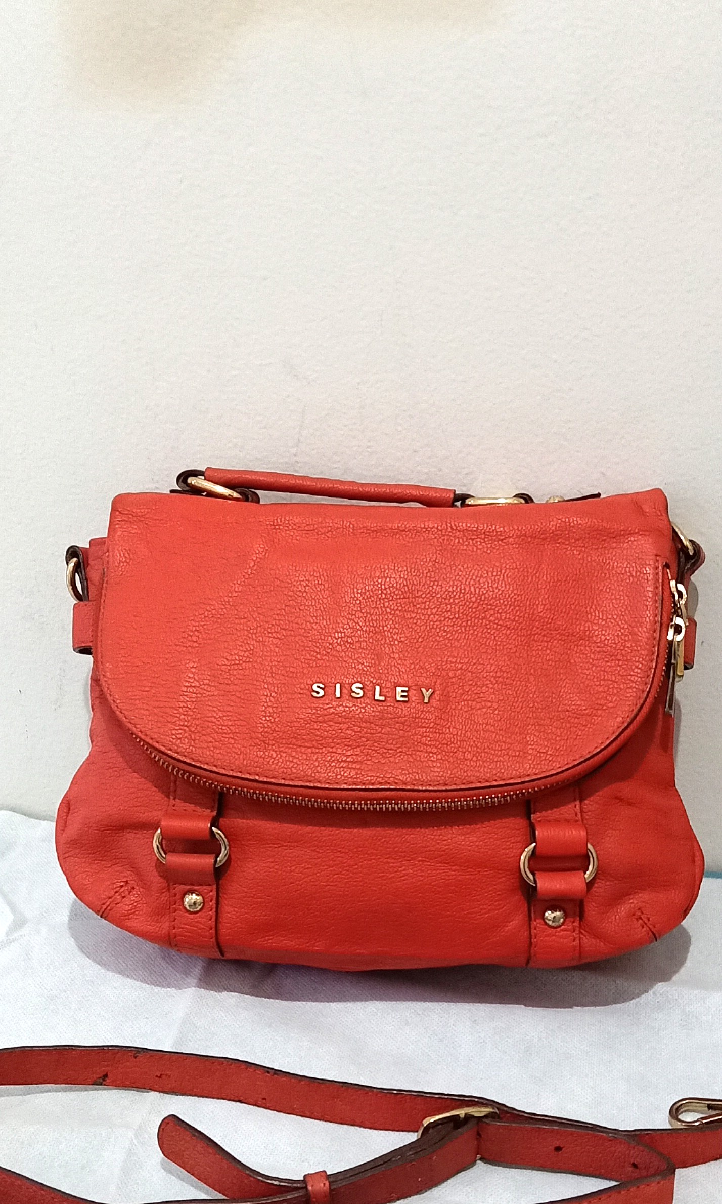 Sisley sling bag full genuine leather