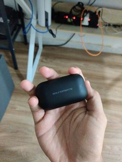 (Category: ) located in . Submitted by aimaananuar (Listing ID 1022098888, Image 1). Description: .