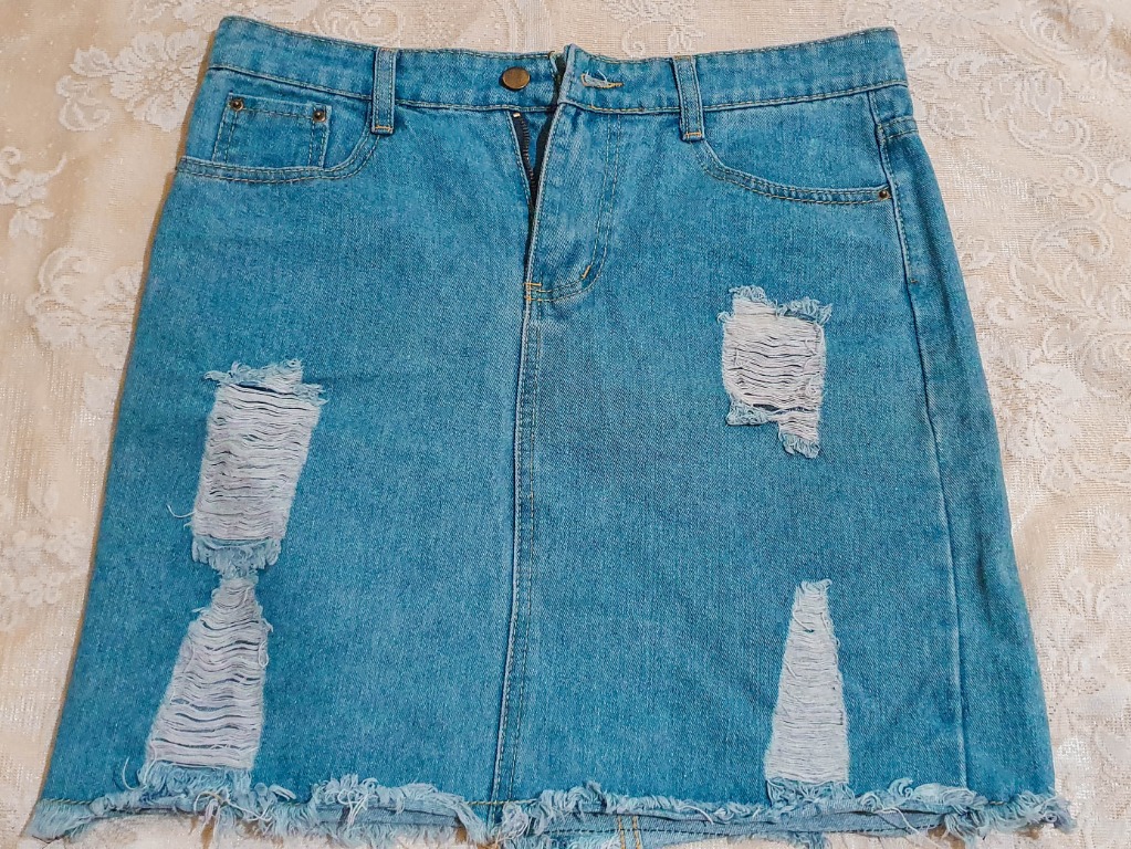 denim tattered skirt
