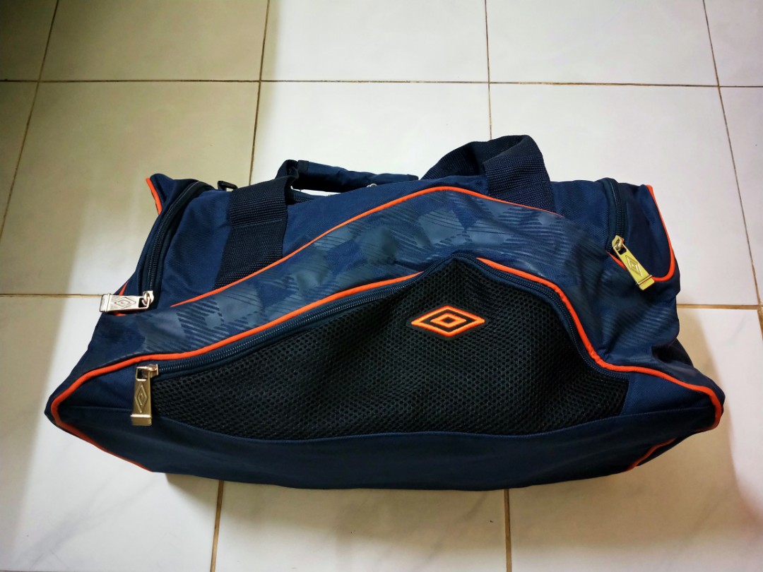 umbro gym bag