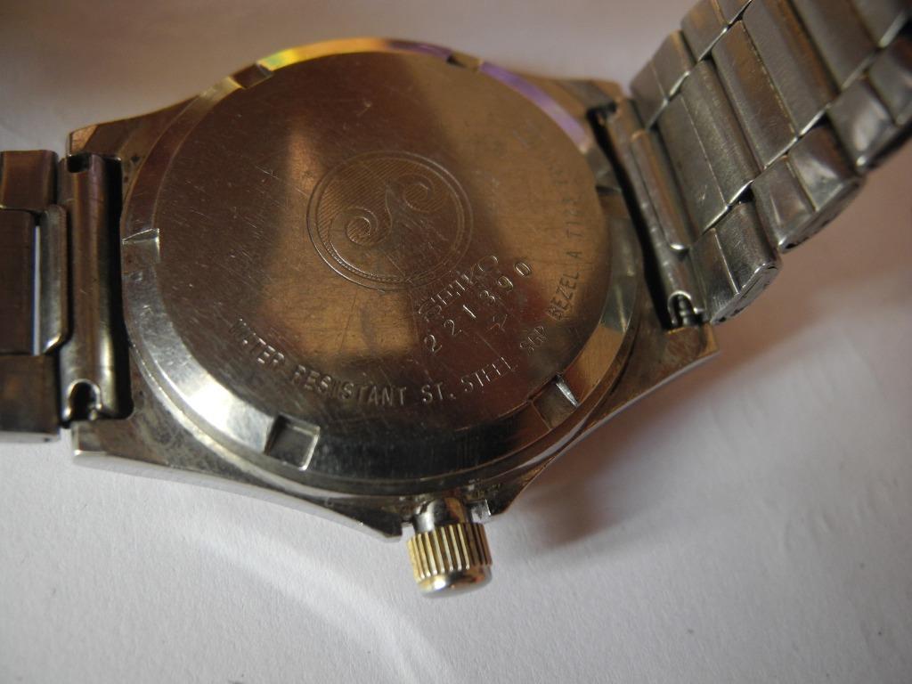Vintage Seiko Quartz Roman Numerical Watch, Men's Fashion, Watches &  Accessories, Watches on Carousell
