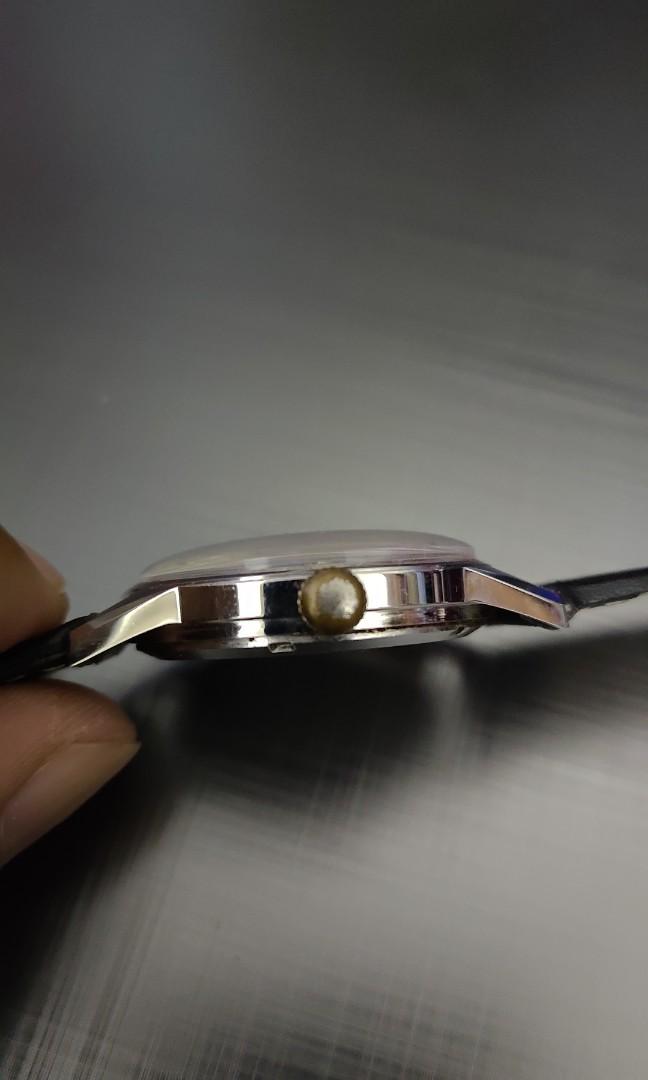 Herma de lux watches store