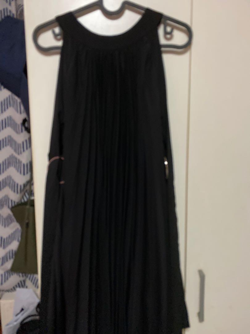 young womens clothes