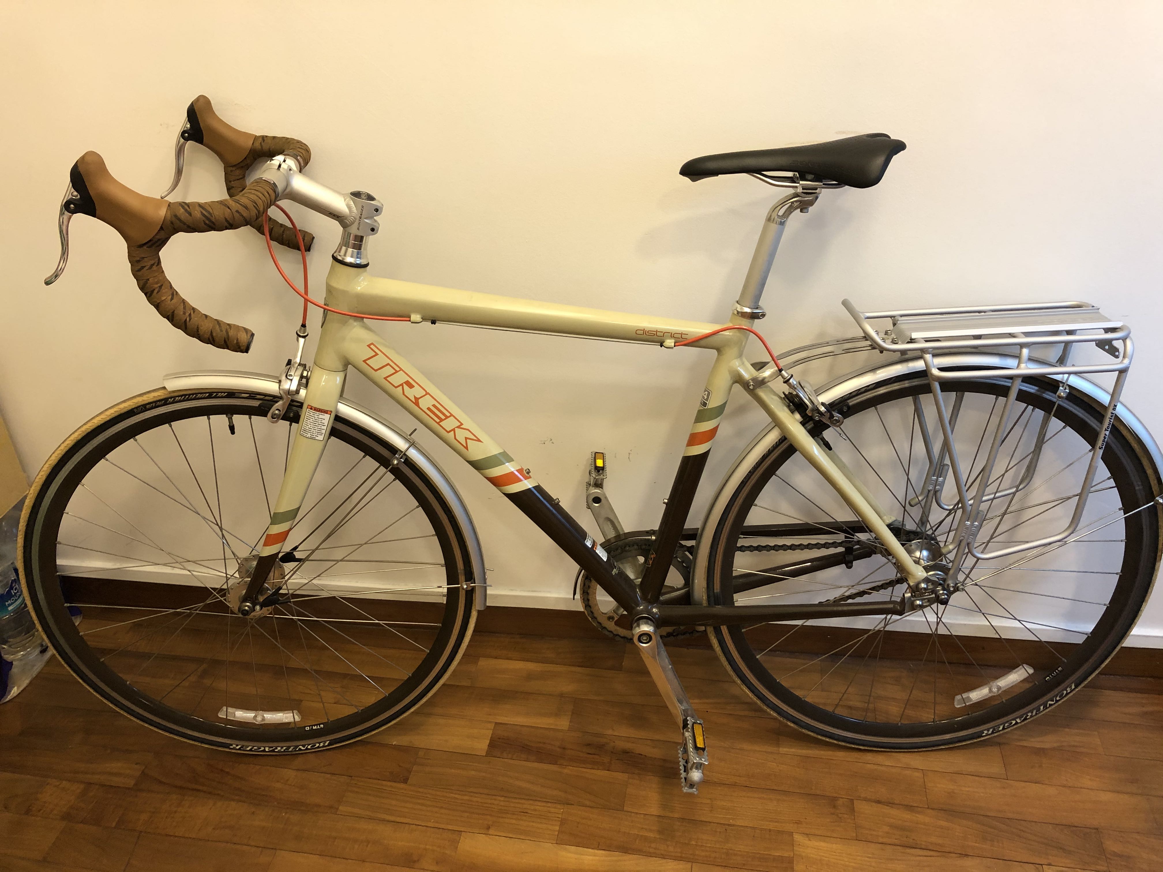 2010 Trek 2nd District Single Speed Bicycle 54cm