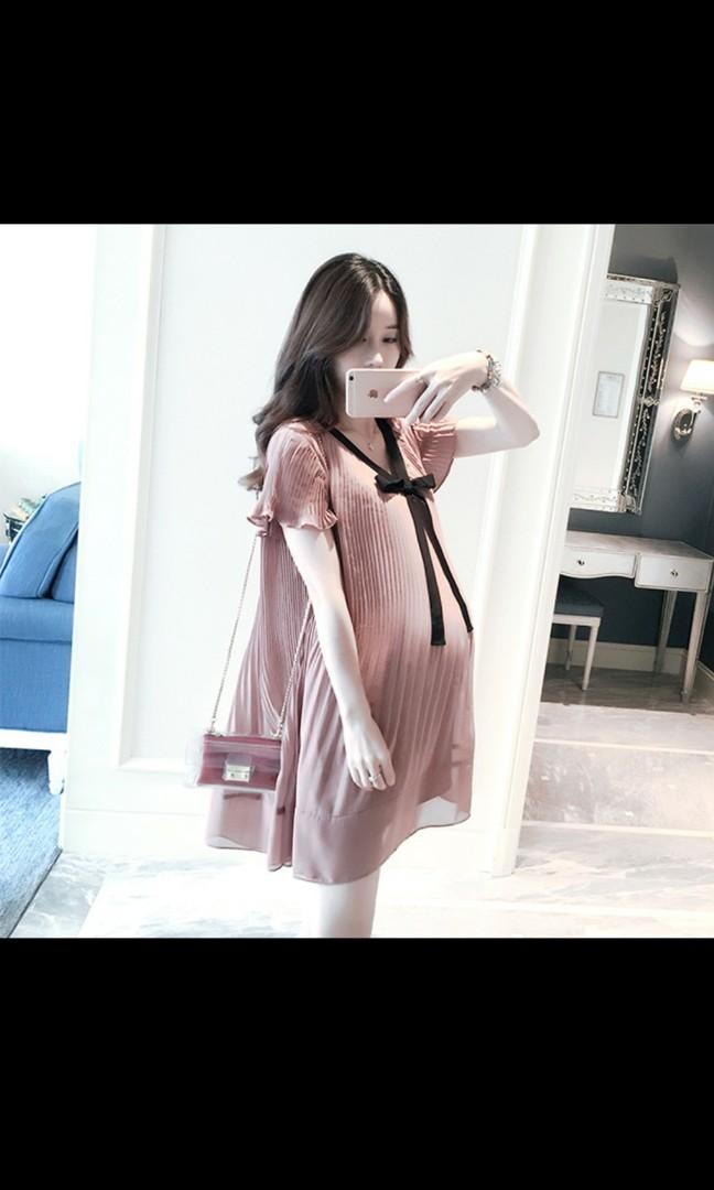 New Maternity Dresses Loose chiffon maternity Dresses pregnant dress,  Women's Fashion, Maternity wear on Carousell