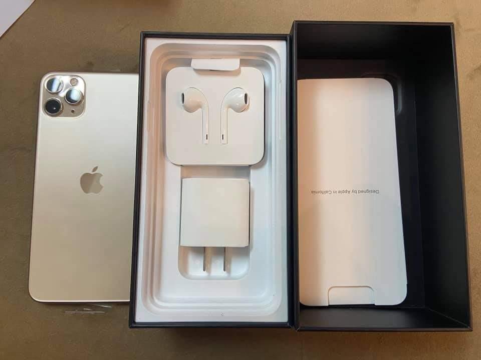 Apple Iphone 11 Pro Max 256gb Gold Mobile Phones Gadgets Mobile Phones Iphone Iphone 11 Series On Carousell