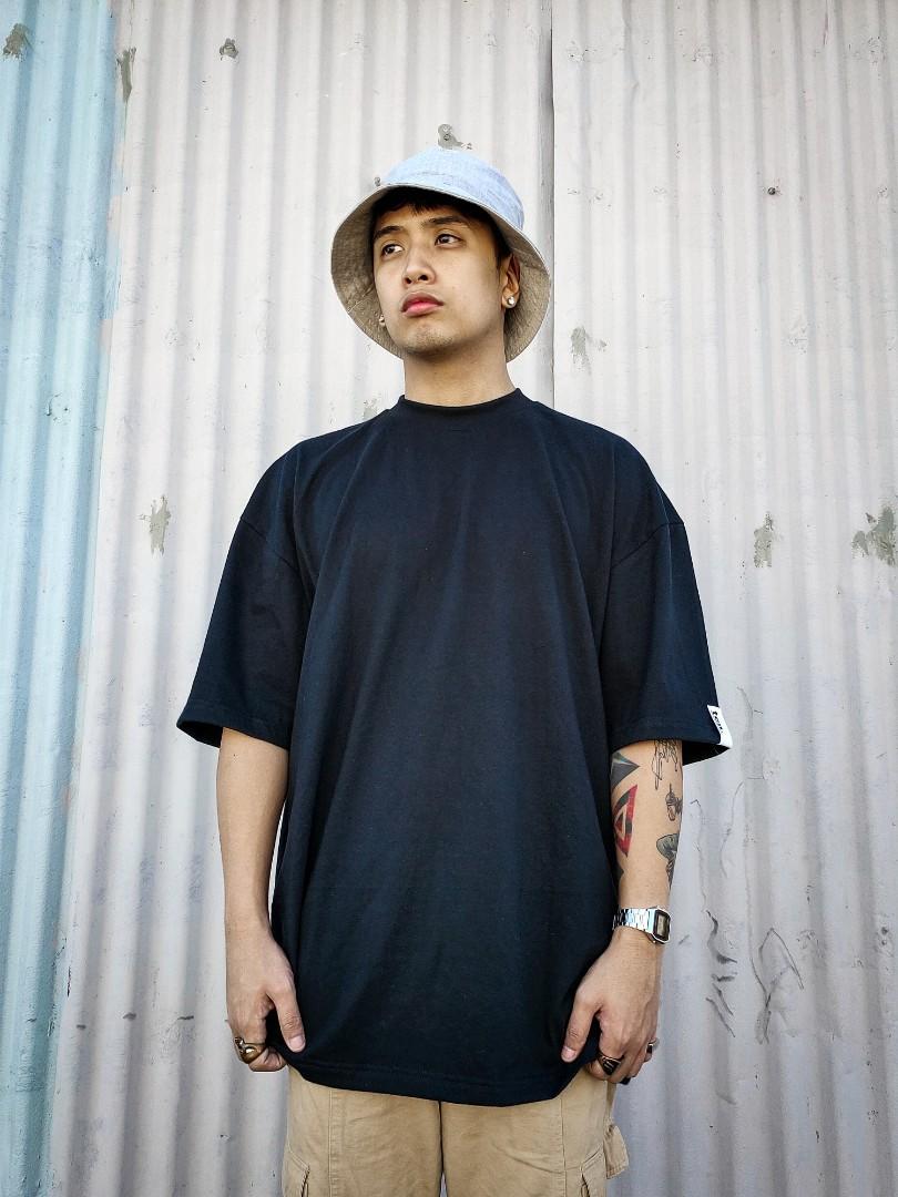 Plain black sales t shirt fashion