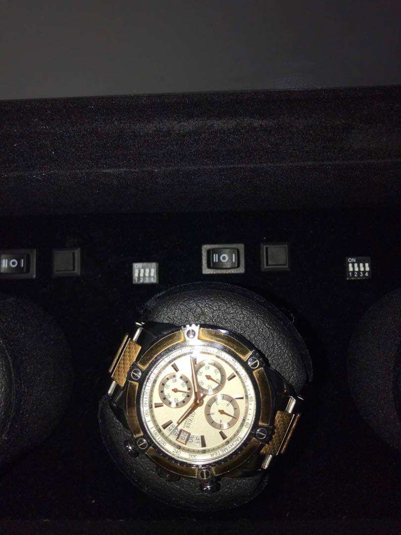 Brookstone watch store winder manual