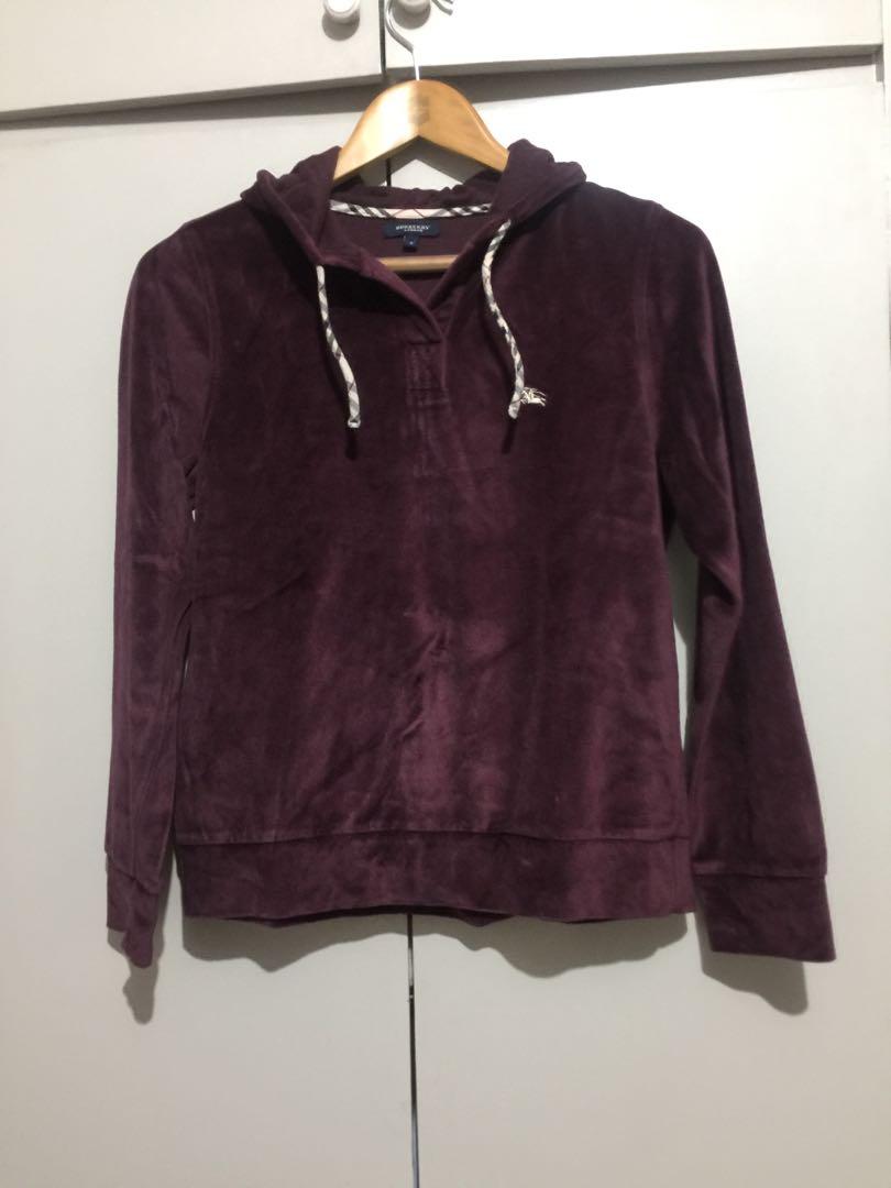 burgundy burberry hoodie
