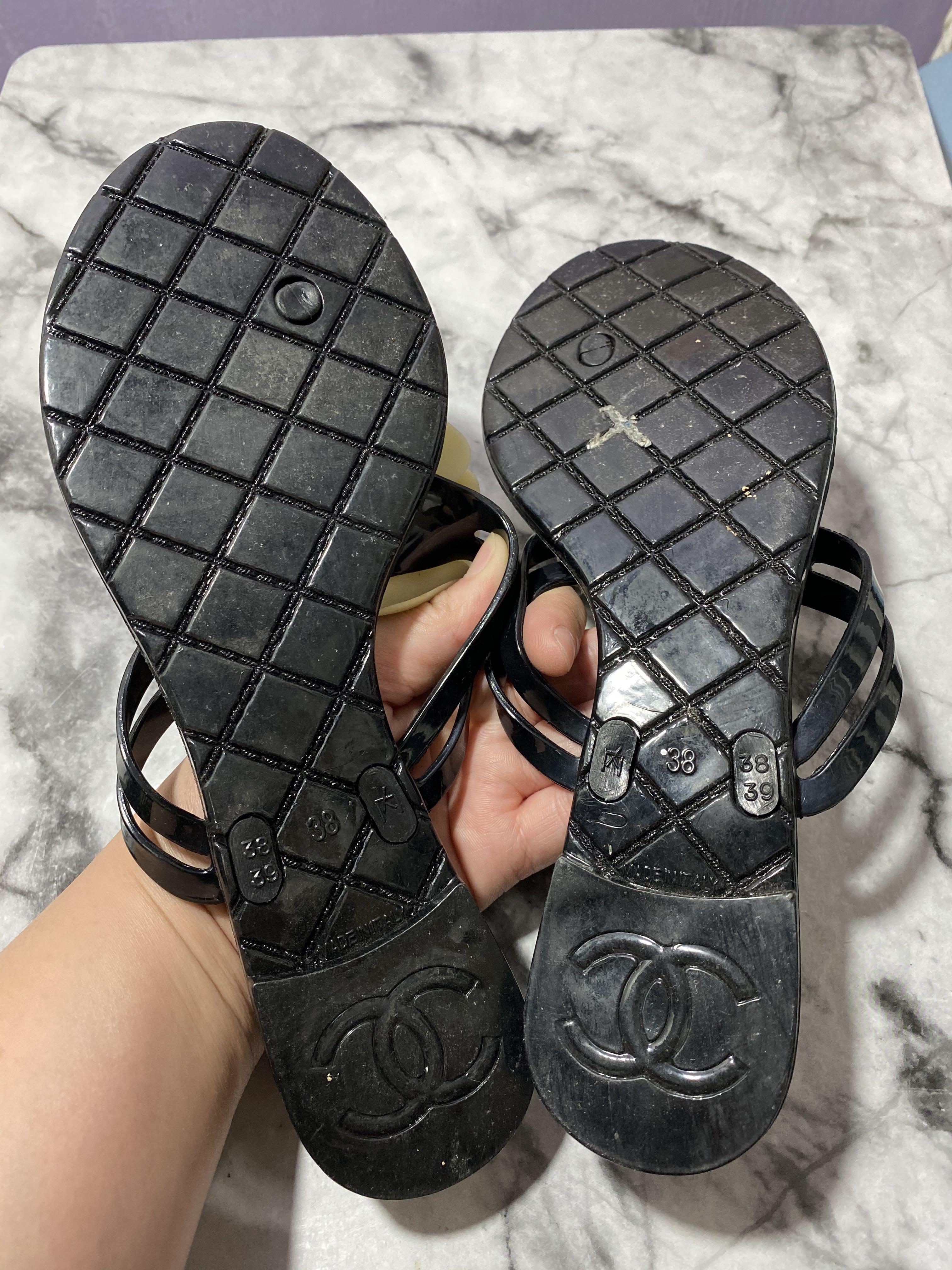 Chanel Camellia Jelly Slippers, Women's Fashion, Footwear, Flats & Sandals  on Carousell