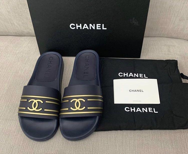 size 8.5 chanel clear slides