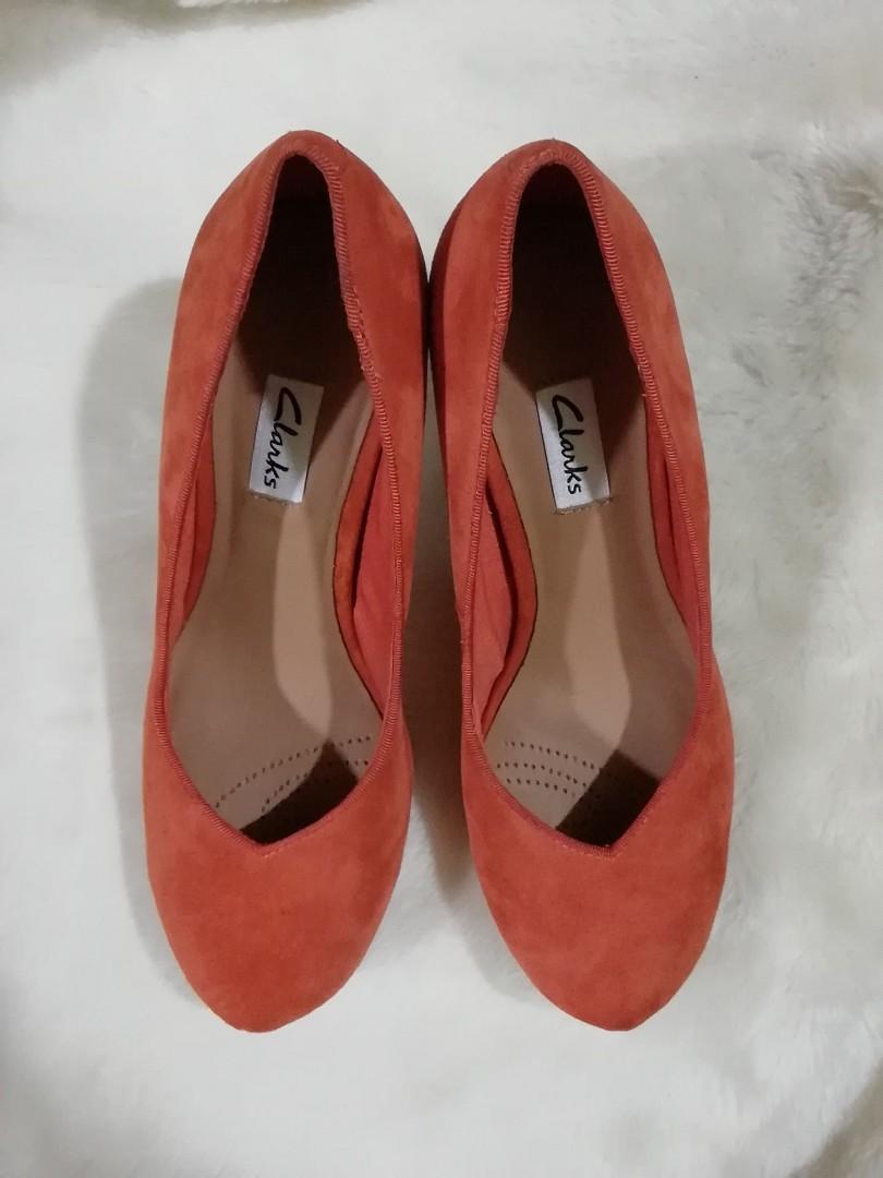 Clarks chorus voice orange new arrivals