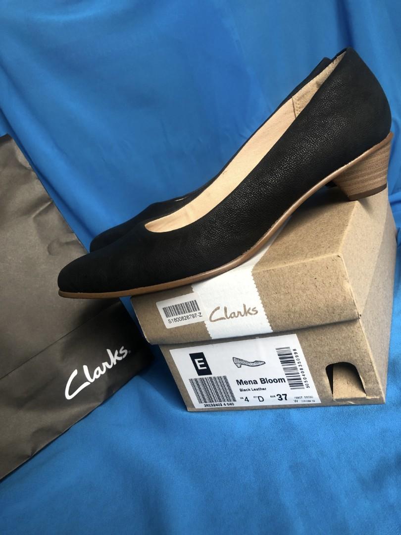 Clarks mena store bloom black