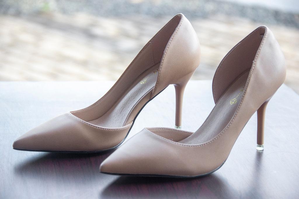 Closed cheap toe stiletto